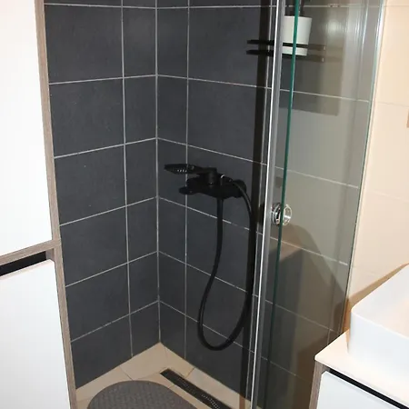 アパート Ornament Lux B11